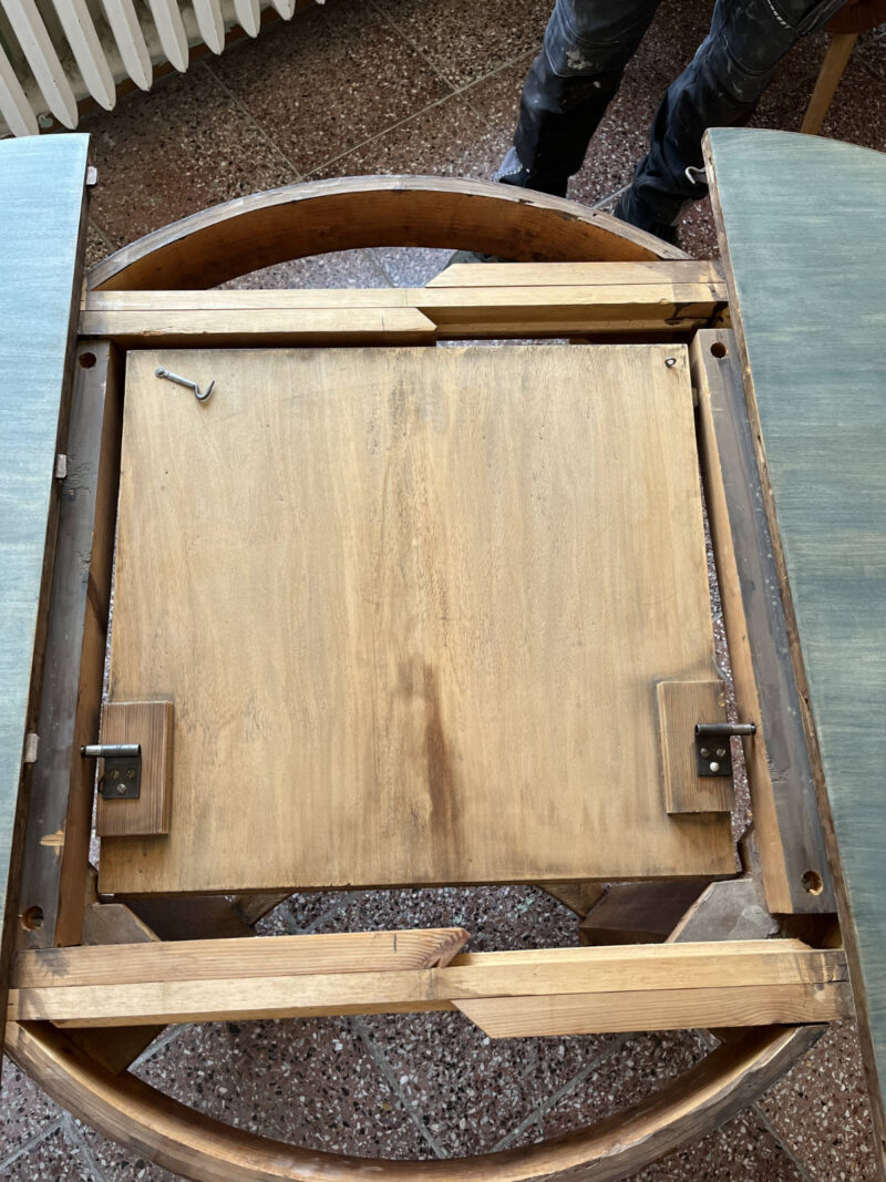 Ausziehbarer Tisch – Bild 4