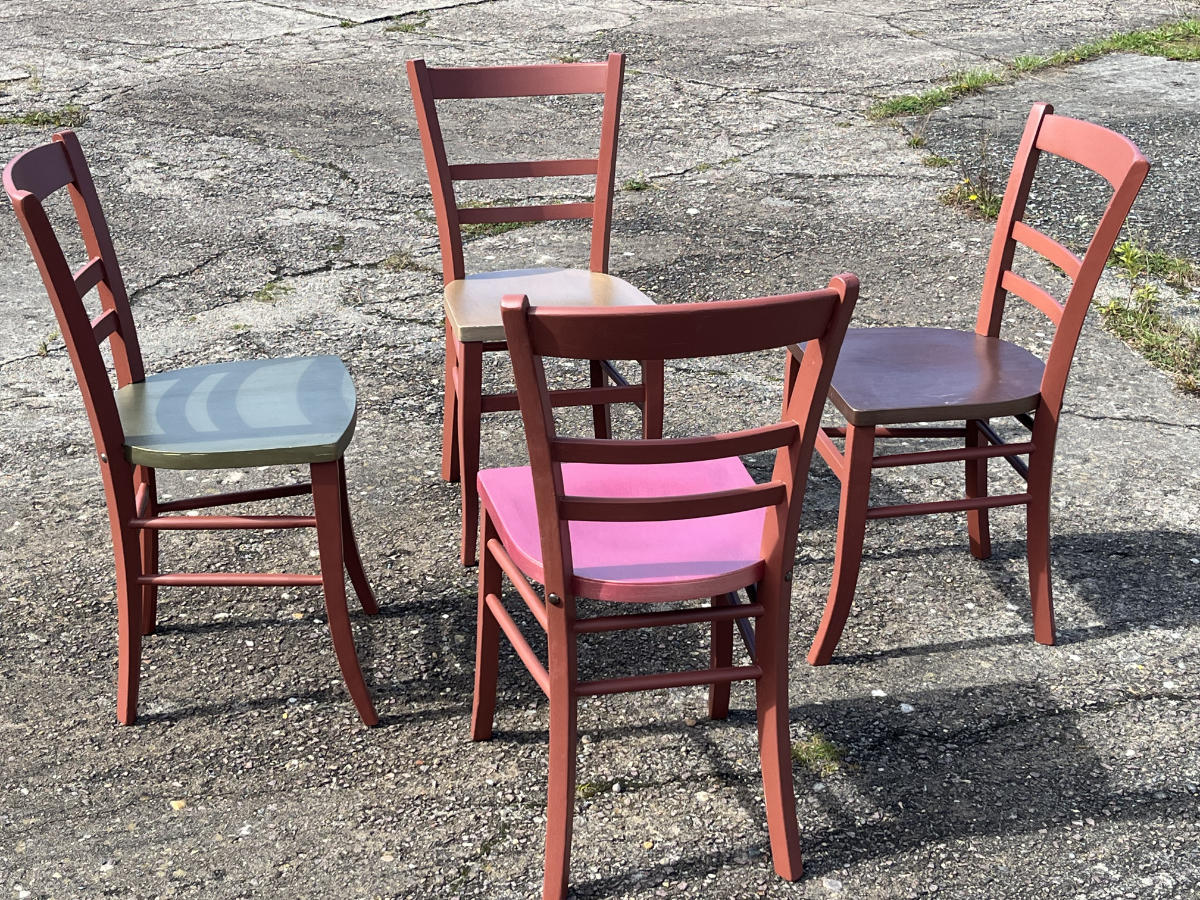 Holzstühle – Bild 5