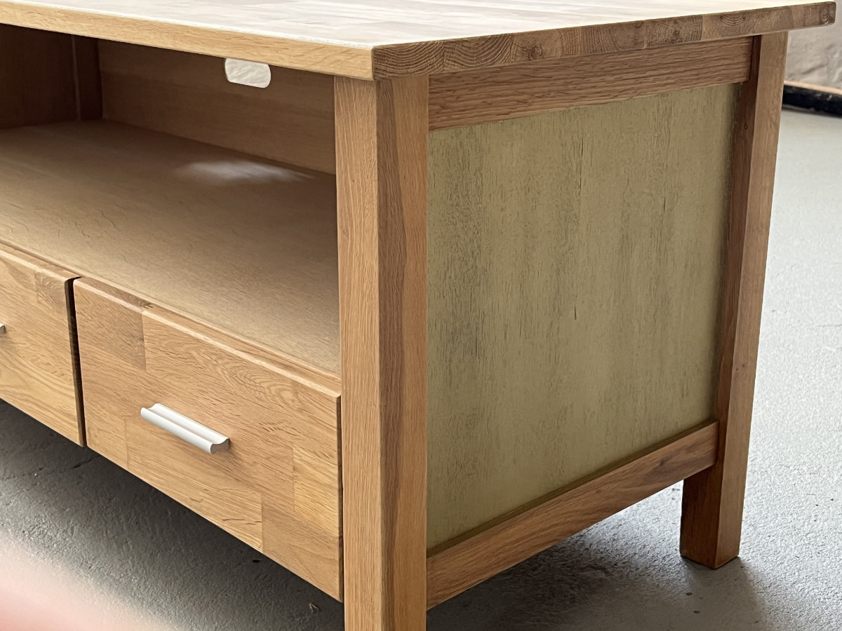 TV-Kommode aus Eiche mit Gold – Bild 8