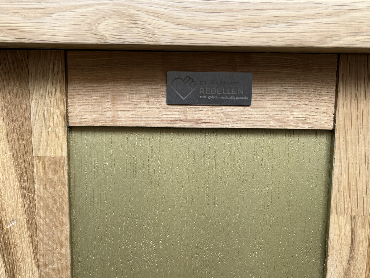 Schuhschrank aus Eiche mit Gold – Bild 5